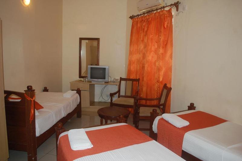 Regency Park Hotel image
