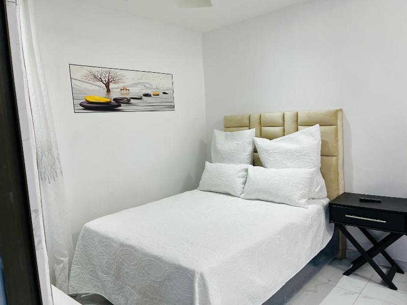 Highlands Lodges And Apartments image