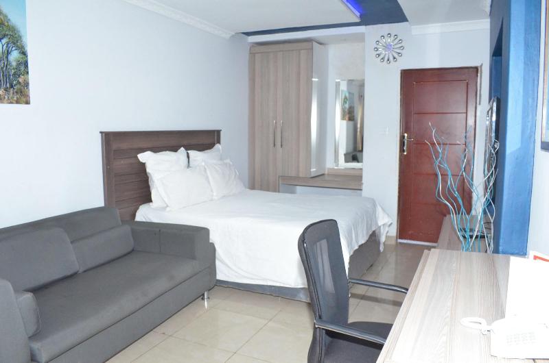 Highlands Lodges And Apartments image
