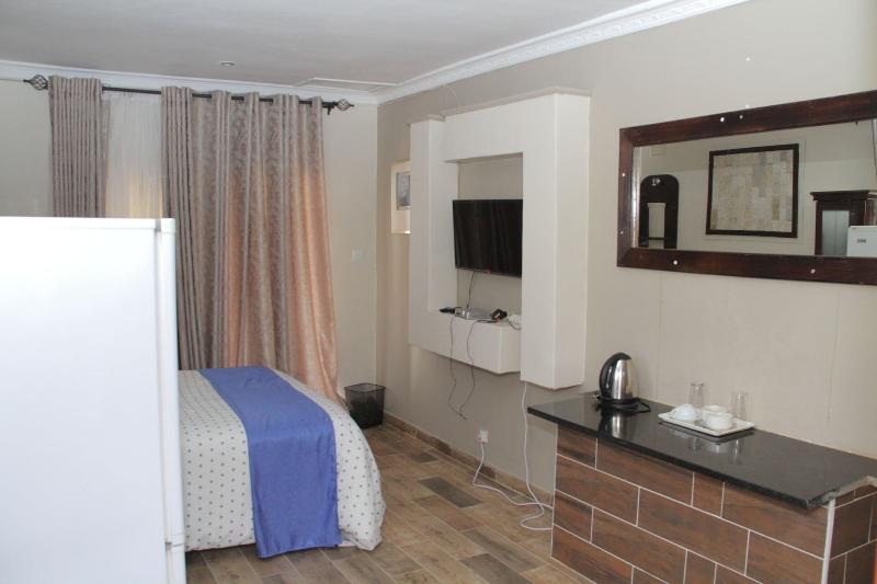 Highlands Lodges And Apartments image
