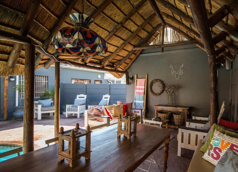 Loddeys Guesthouse image