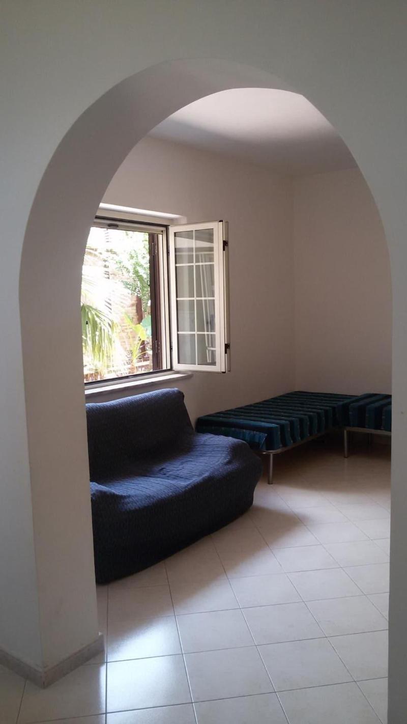 Def House image