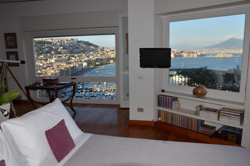 Suite 52 image