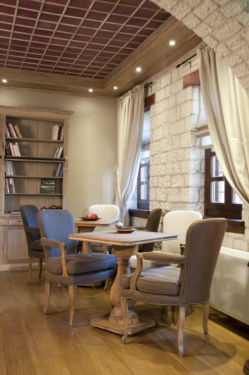 Aberratio Boutique Hotel image