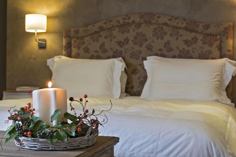 Aberratio Boutique Hotel image