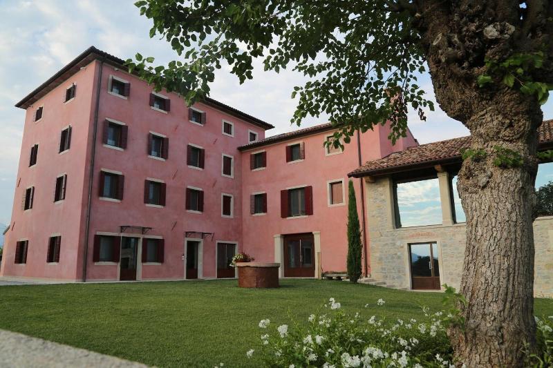 Mostofiore image