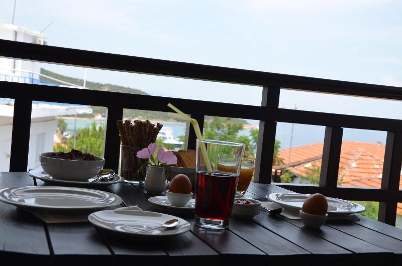 Helianthus Guesthouse image