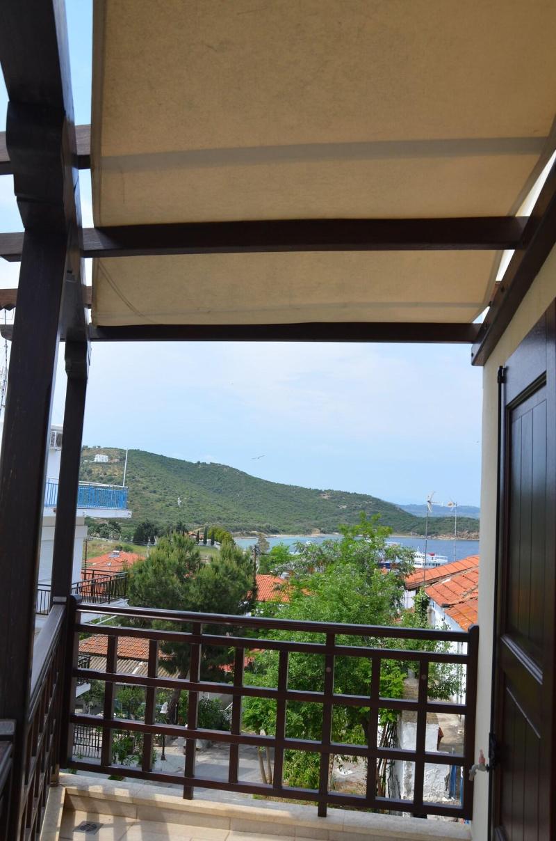 Helianthus Guesthouse image