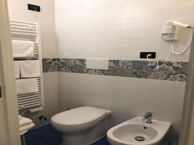 Hotel Bahamas image