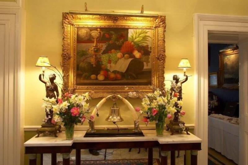 Marlfield House image