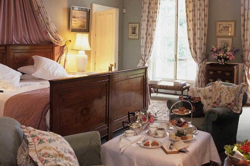 Marlfield House image