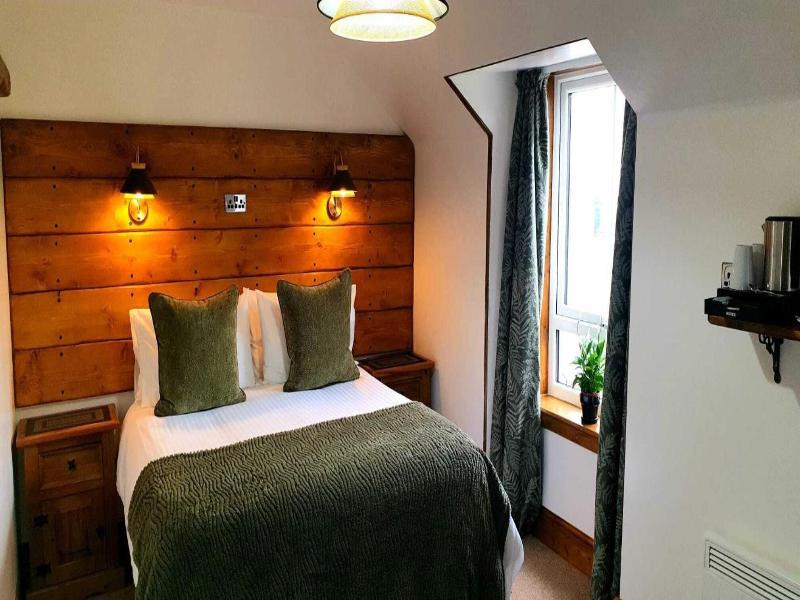 The Crossing Hotel image