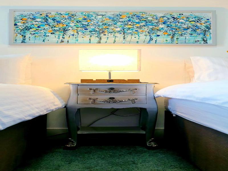 The Crossing Hotel image