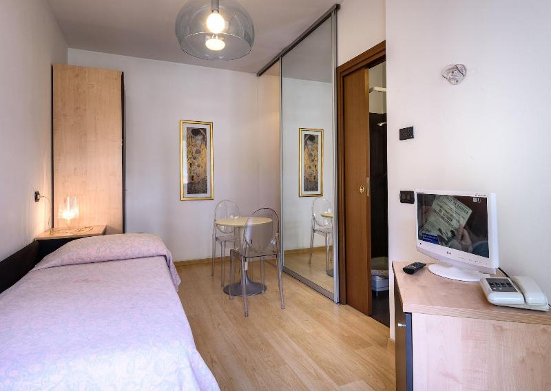 Hotel Schenatti image