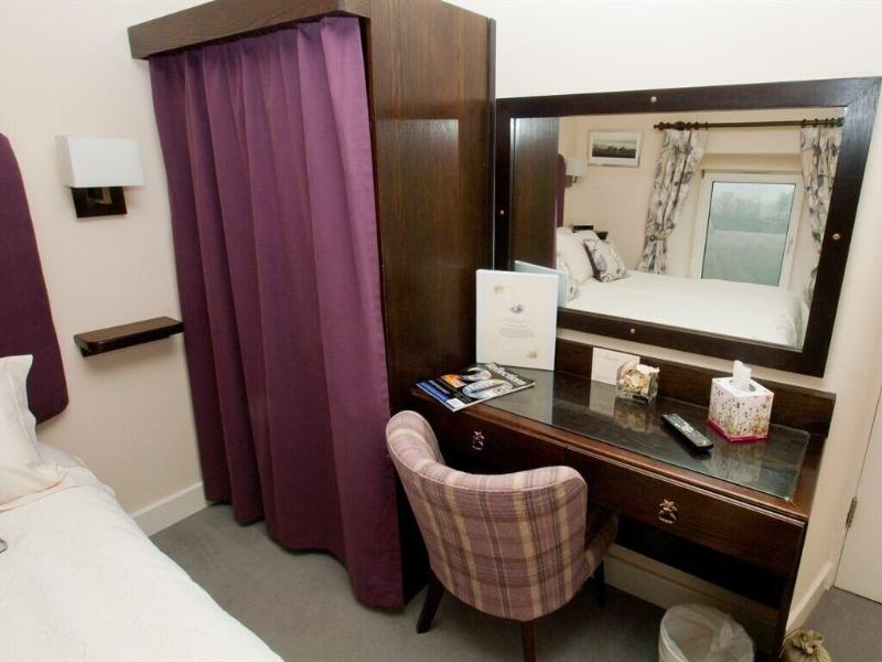 Lathkil Hotel image