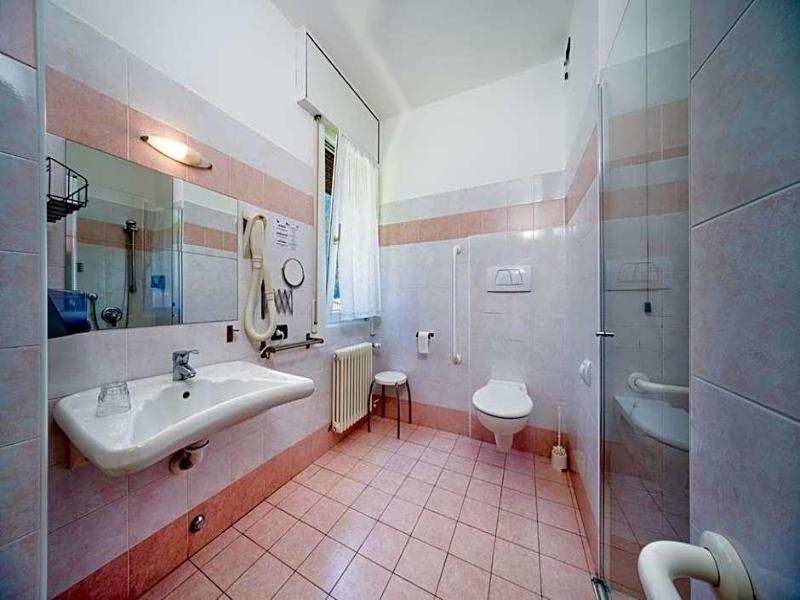 Hotel Martinelli image