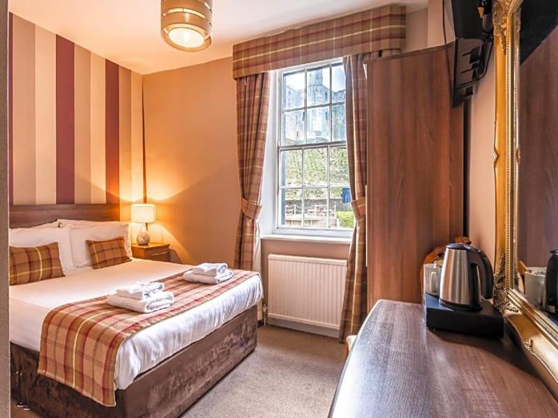 Sun Hotel Warkworth image