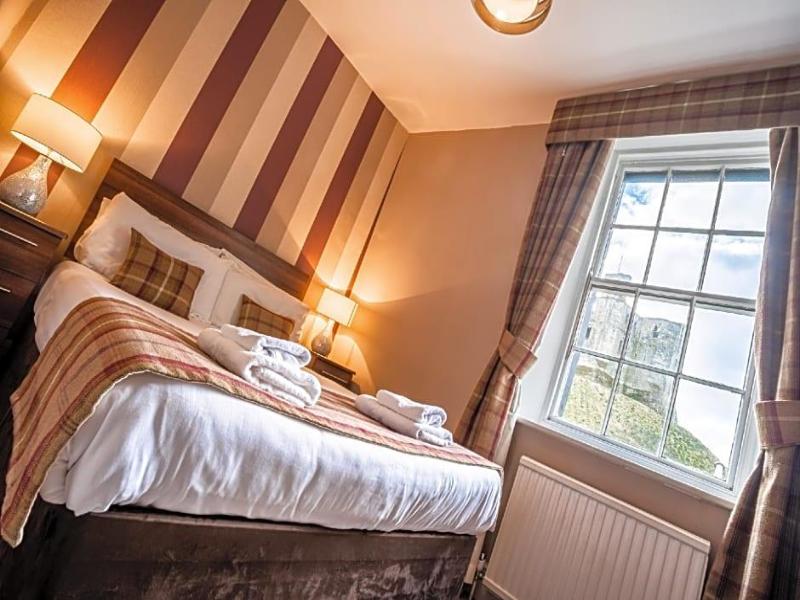 Sun Hotel Warkworth image
