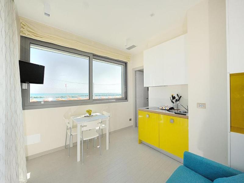 Hotel & Residence Cavalluccio Marino image