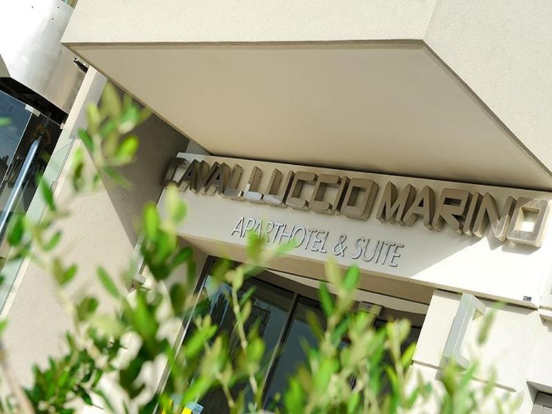 Hotel & Residence Cavalluccio Marino image