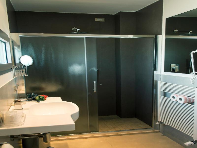Hotel & Residence Cavalluccio Marino image