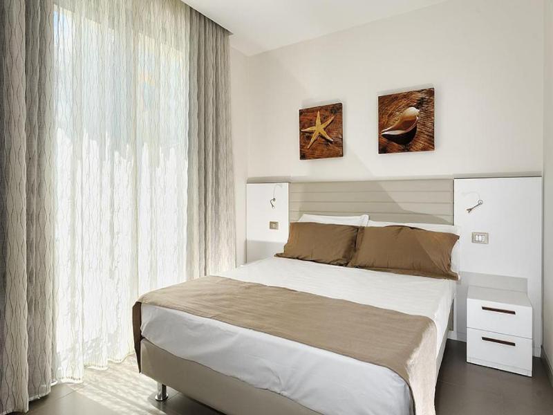 Hotel & Residence Cavalluccio Marino image