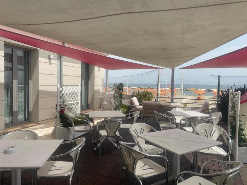 Hotel & Residence Cavalluccio Marino image
