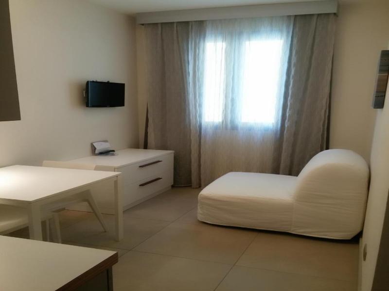 Hotel & Residence Cavalluccio Marino image