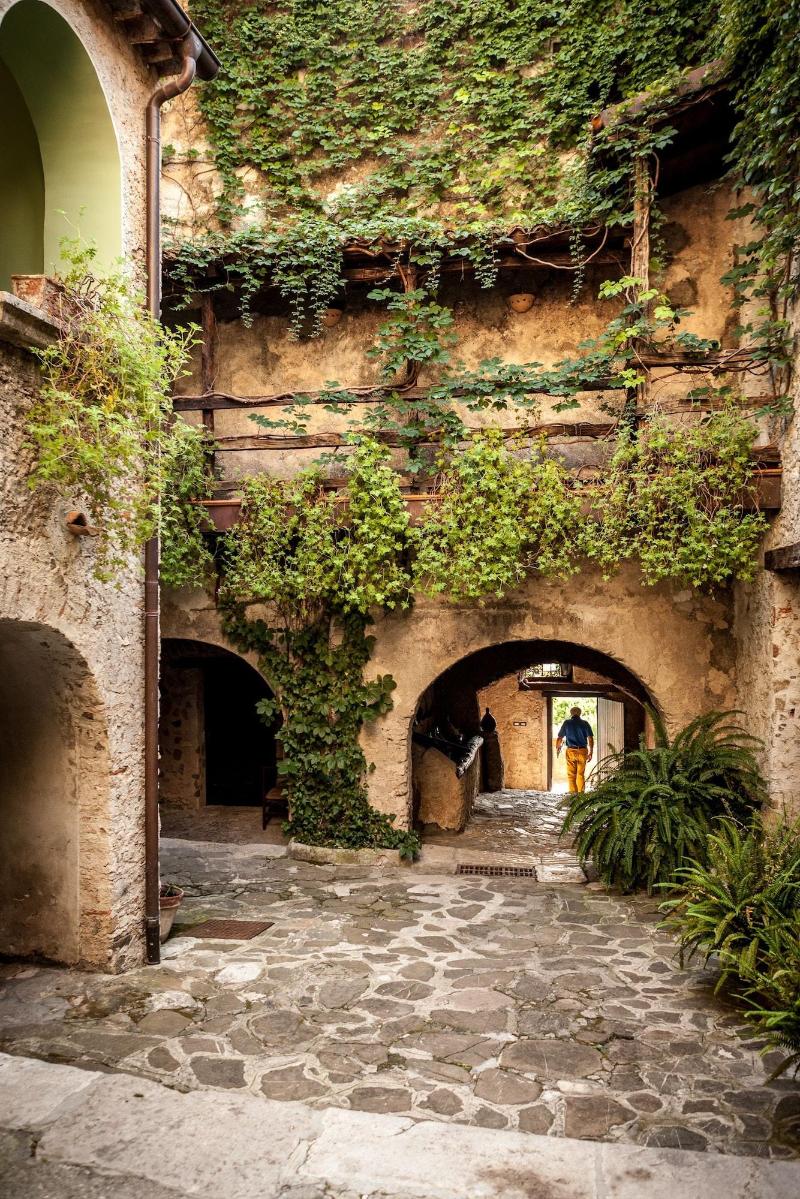 Domus Laeta image