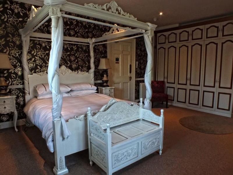 Hedgefield House Hotel image