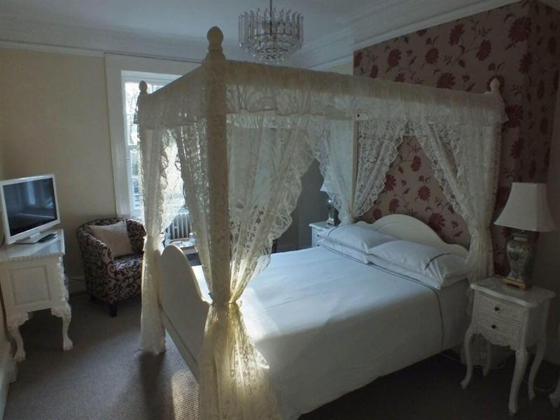 Hedgefield House Hotel image