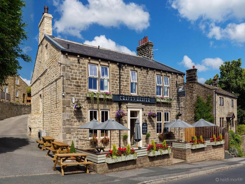 The Craven Heifer Addingham image
