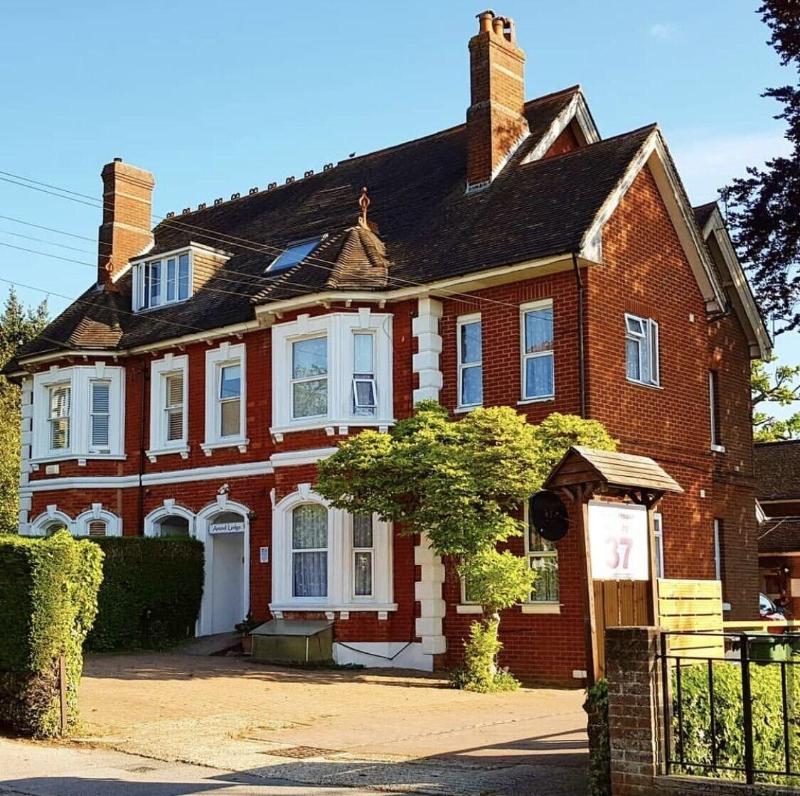 Anand Lodge image