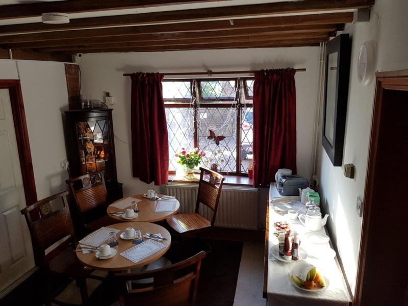 Anand Lodge image