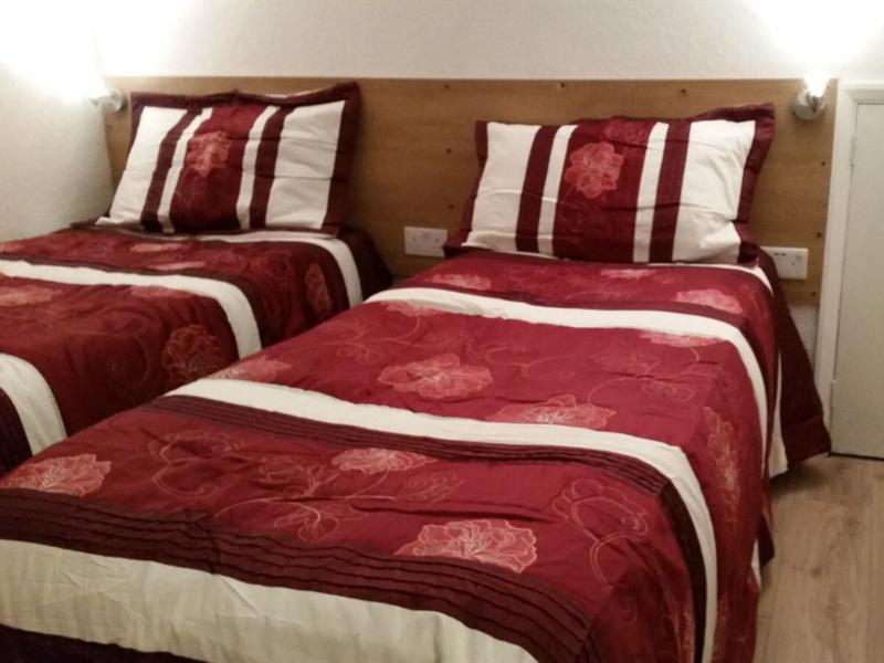 Anand Lodge image