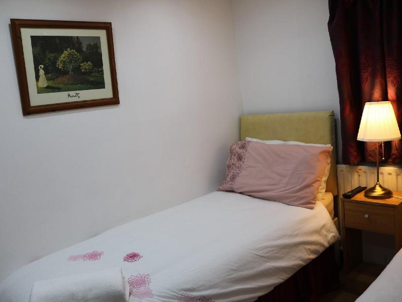 Anand Lodge image