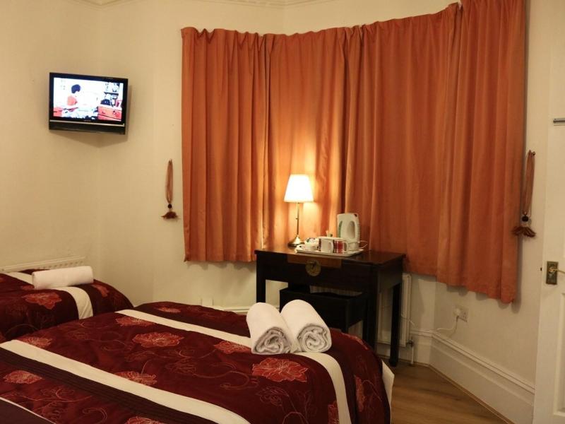 Anand Lodge image