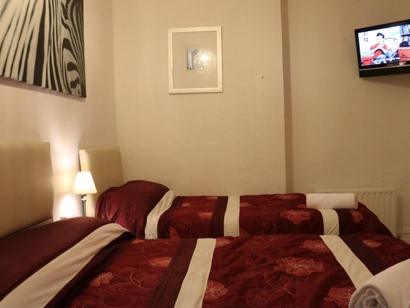 Anand Lodge image