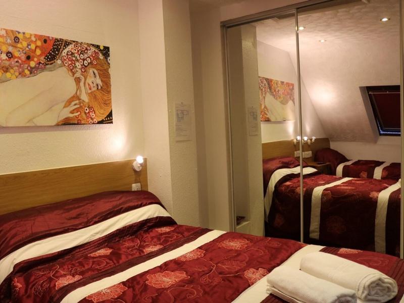 Anand Lodge image