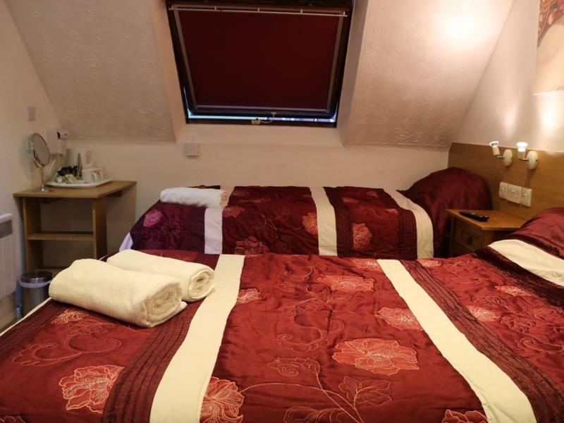 Anand Lodge image