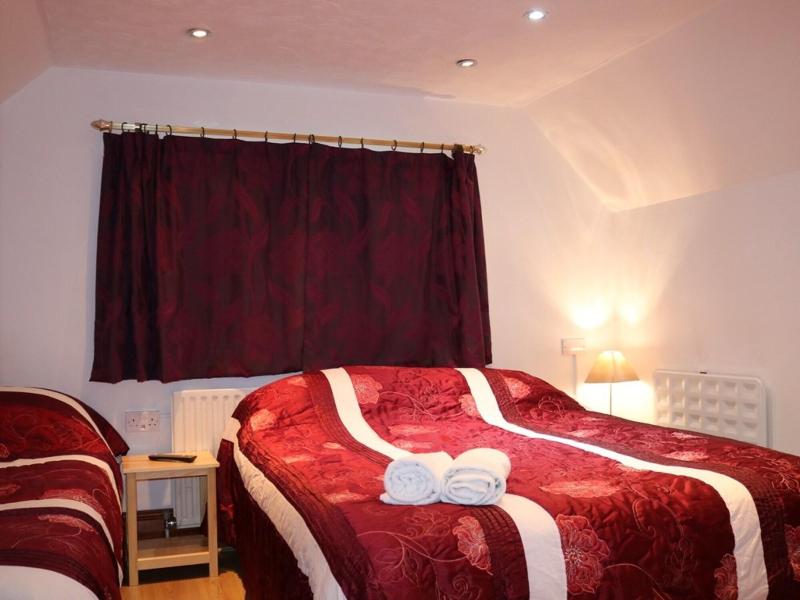 Anand Lodge image