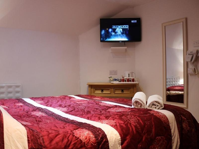 Anand Lodge image