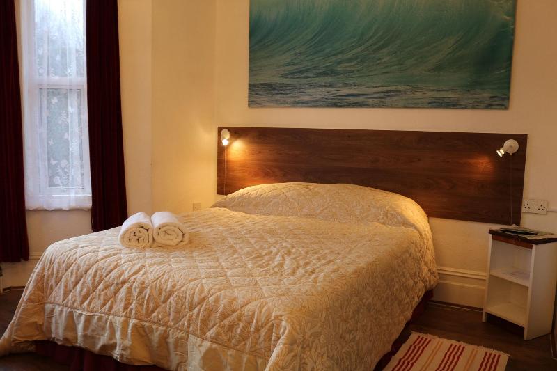 Anand Lodge image