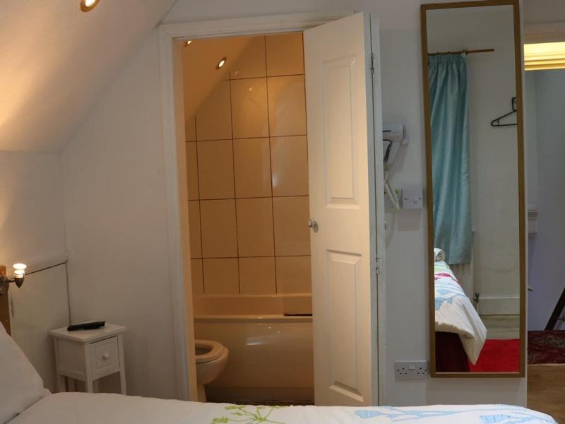 Anand Lodge image