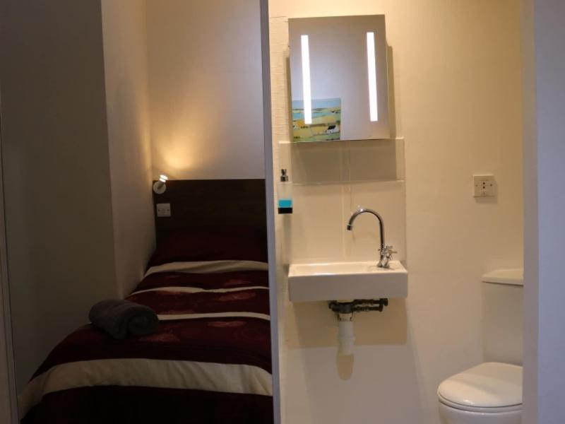 Anand Lodge image
