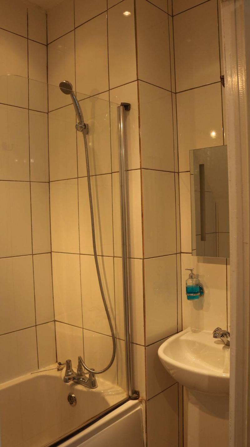 Anand Lodge image