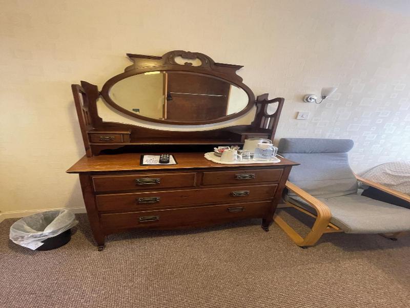 Carnside Guest House image