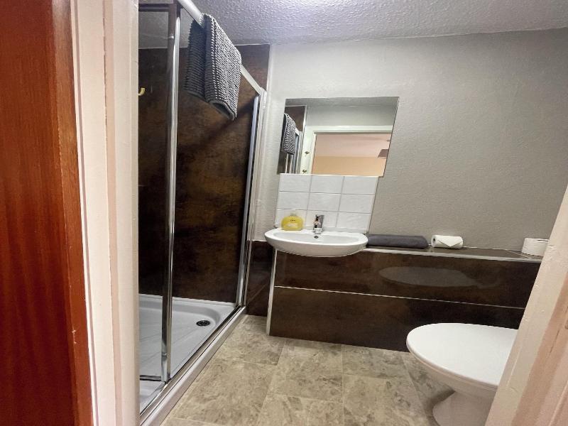 Carnside Guest House image