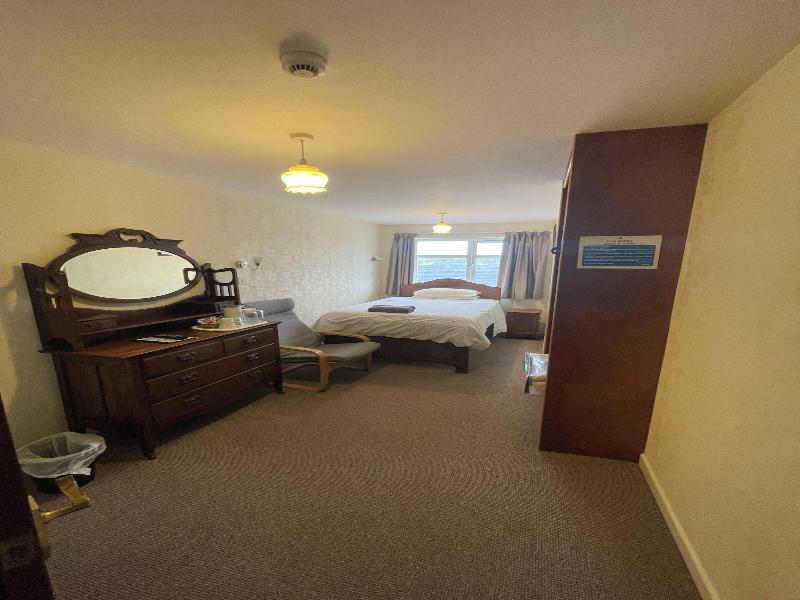 Carnside Guest House image