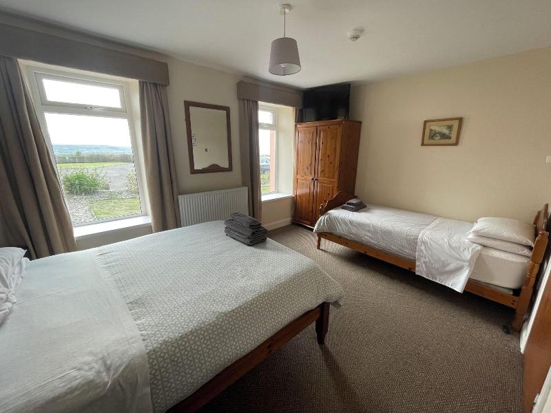 Carnside Guest House image